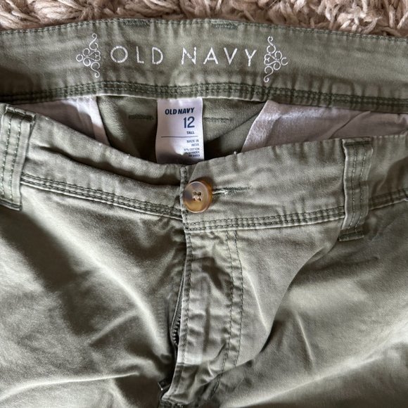 EUC Old Navy Olive Slim Boyfriend Chino Sz 12T - Picture 3 of 6